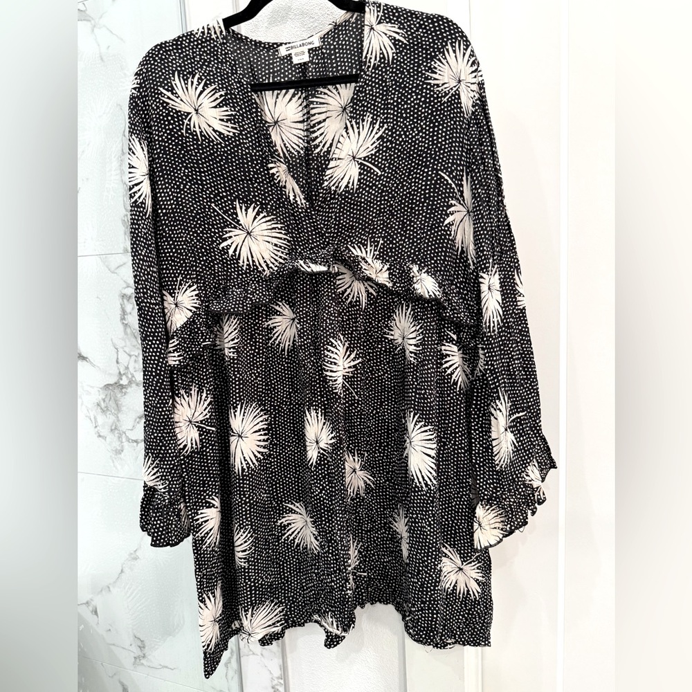 billabong flowy dress/coverup